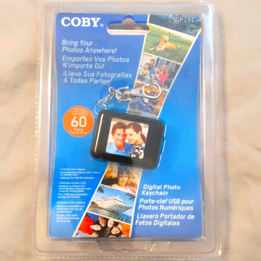 Coby Digital Photo Keychain
